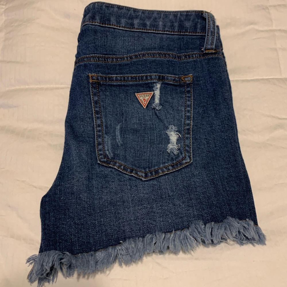 GUESS SHORTS
